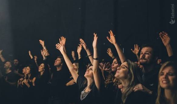 Jovens da igreja